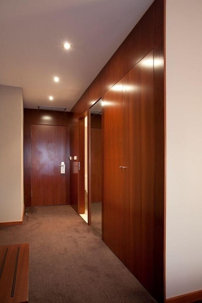 Stay Hotel Porto Centro Antas Екстериор снимка