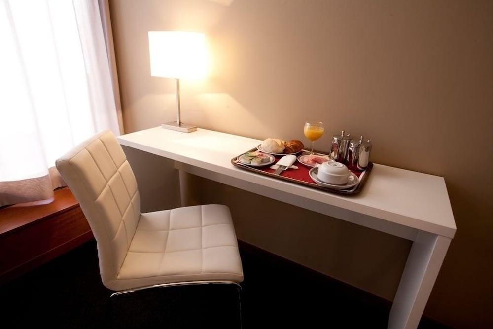Stay Hotel Porto Centro Antas Екстериор снимка